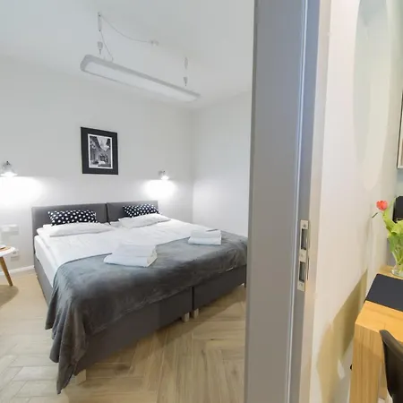 M5 Main Square Stylish One Bedroom-3